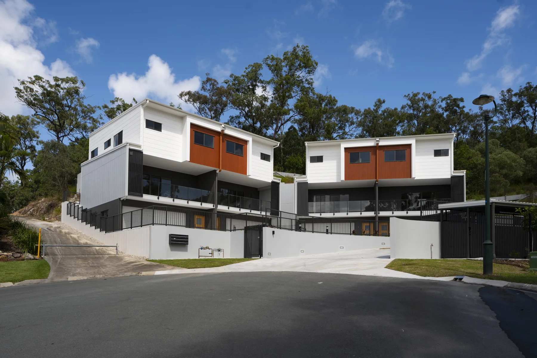 Mount Warren Park New Build, photo 1 of 9